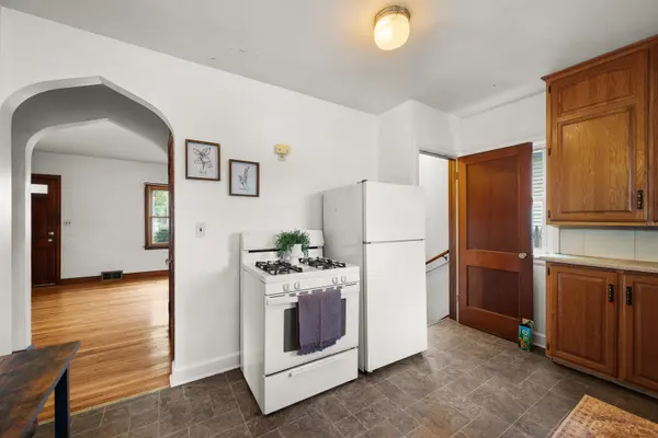 2423 W Locust ST, Davenport, IA 52804