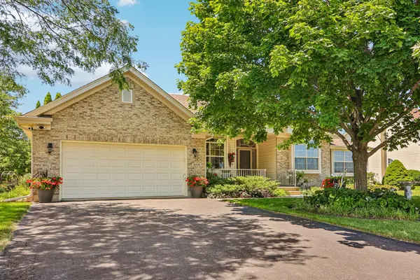 5715 Saddle RDG, Johnsburg, IL 60051