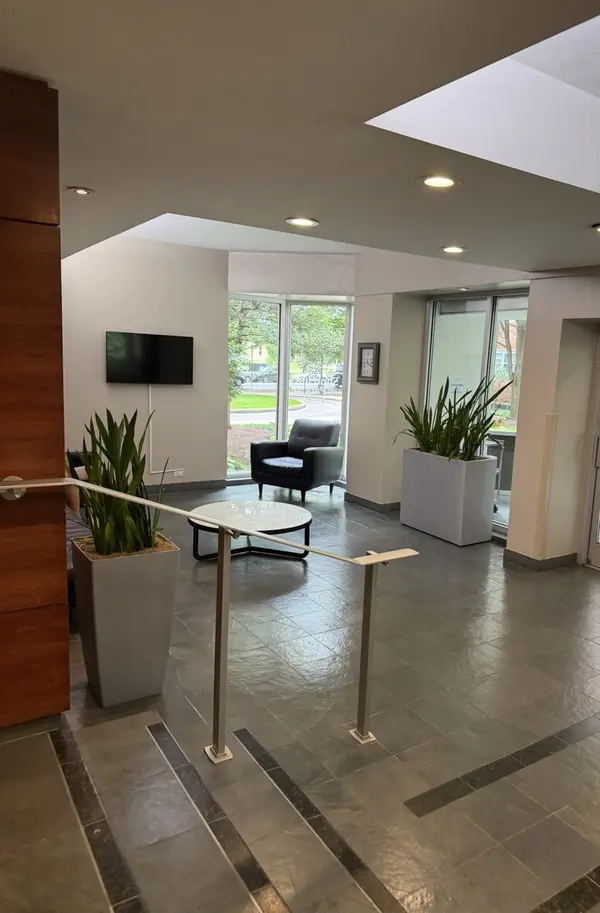 4980 N MARINE DR #1134, Chicago, IL 60640