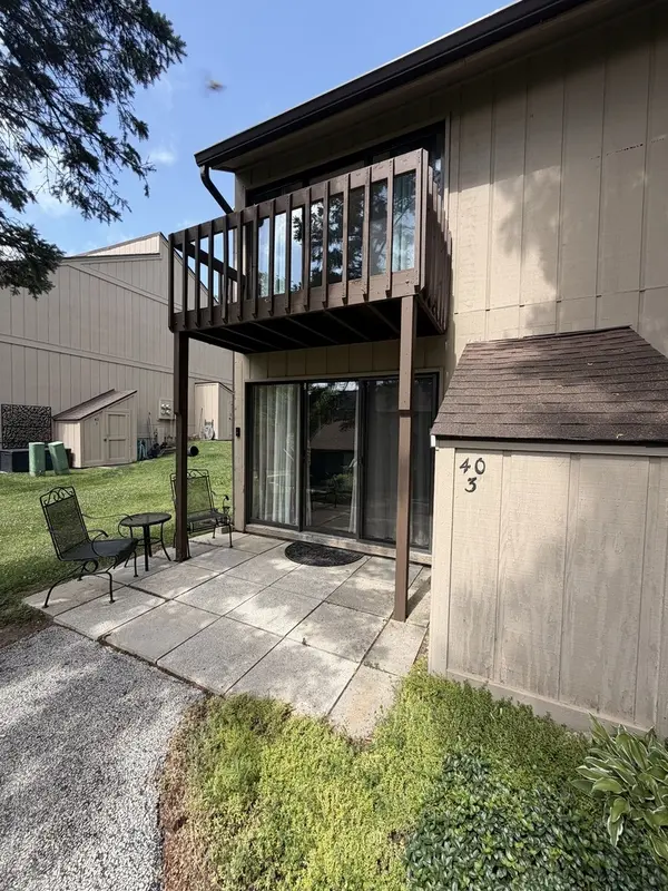 40 Bermuda Colony #3, Fox Lake, IL 60020