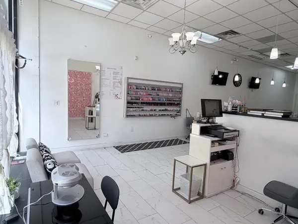 838 W Adams ST, Chicago, IL 60607