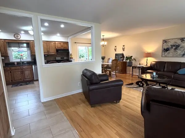 508 Willow LN, Beecher, IL 60401