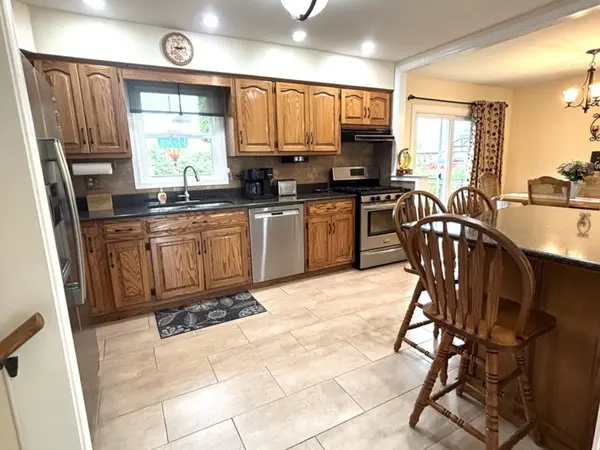 508 Willow LN, Beecher, IL 60401