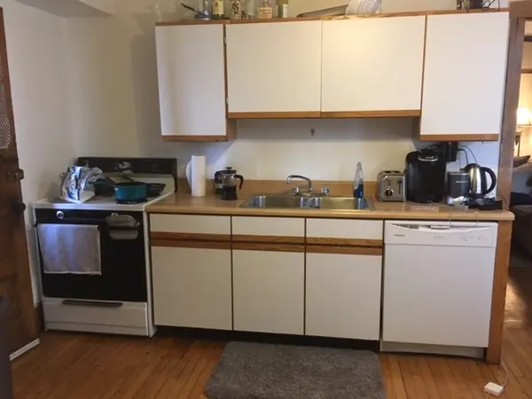 1042 W George ST #1R, Chicago, IL 60657