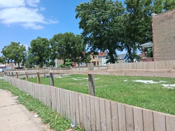 117 S Cicero AVE, Chicago, IL 60644