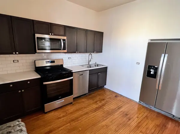 3212 W ALTGELD ST #3, Chicago, IL 60647