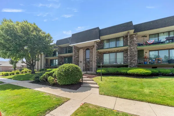 9122 S Pulaski RD #2E, Oak Lawn, IL 60453
