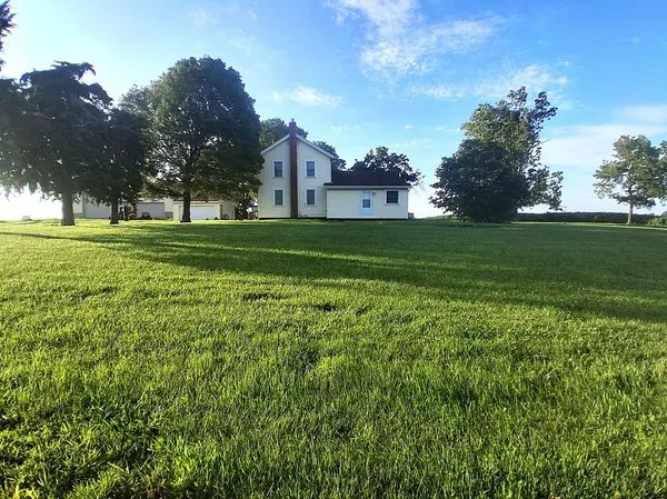 21980 N 800 AVE, Kewanee, IL 61443
