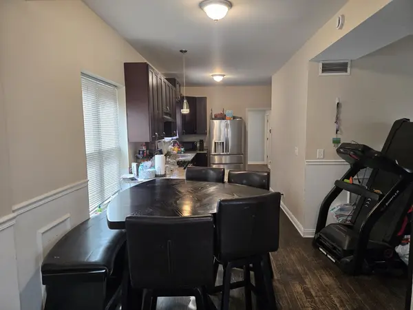 316 S 10th AVE, Maywood, IL 60153