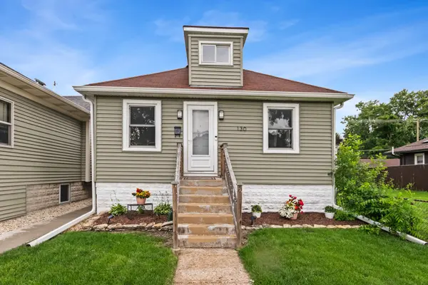 130 W Burlington AVE, Westmont, IL 60559