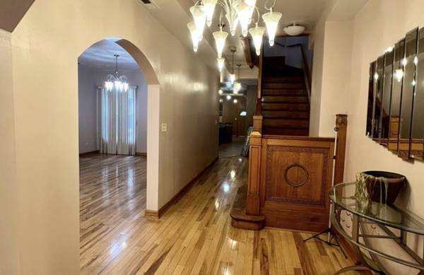 Address not disclosed, Chicago, IL 60624