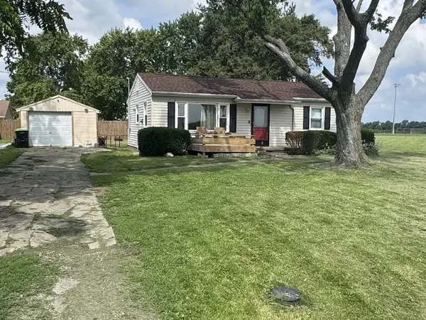 511 N Main ST, Atwood, IL 61913