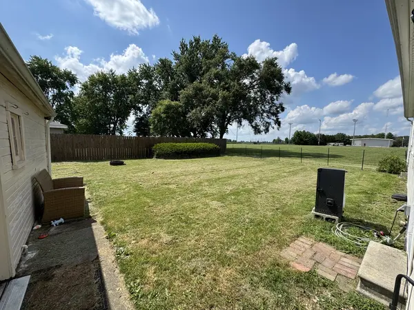 511 N Main ST, Atwood, IL 61913