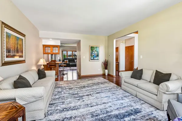 9237 Kedvale AVE, Oak Lawn, IL 60453