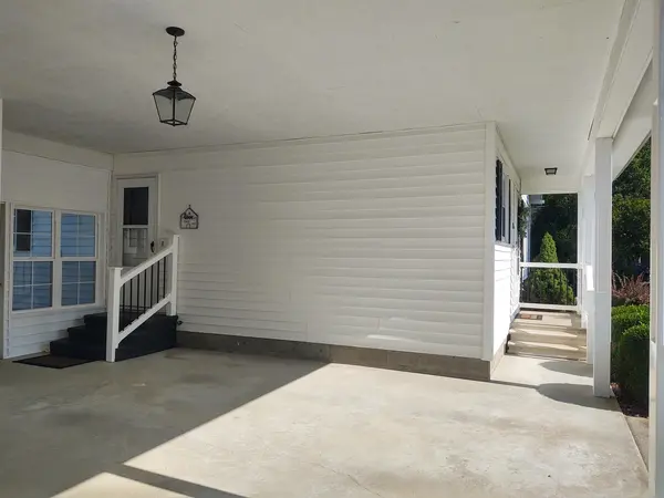 315 Circle DR, Vienna, IL 62995