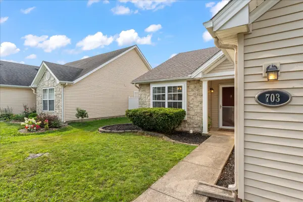 703 Bardeen LN, Champaign, IL 61822