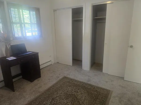 10425 S Hale AVE #1C, Chicago, IL 60643