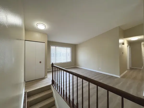 341 JEFFERSON CT, Vernon Hills, IL 60061