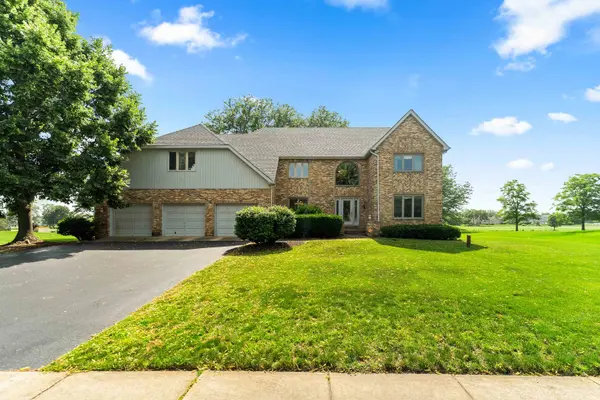 24161 Brancaster DR, Naperville, IL 60564