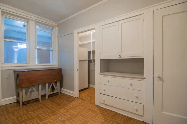 7841 S kingston AVE #1, Chicago, IL 60649