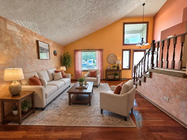 3413 Theodore ST, Joliet, IL 60431