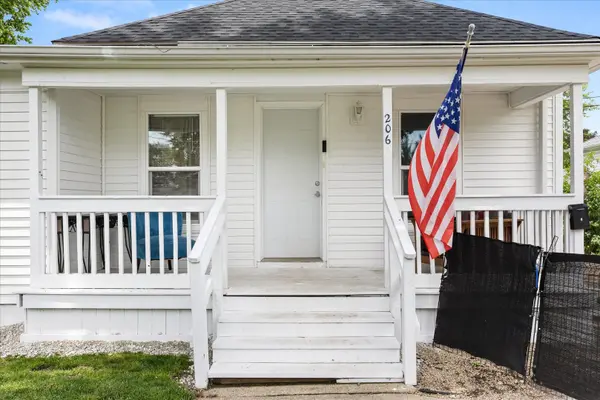206 E Grant ST, Streator, IL 61364