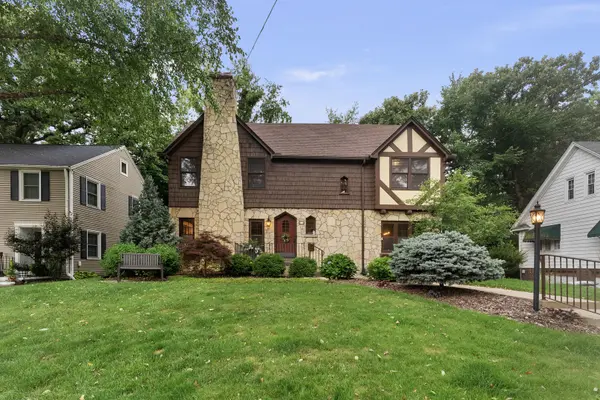 252 Hillcrest AVE, Davenport, IA 52803