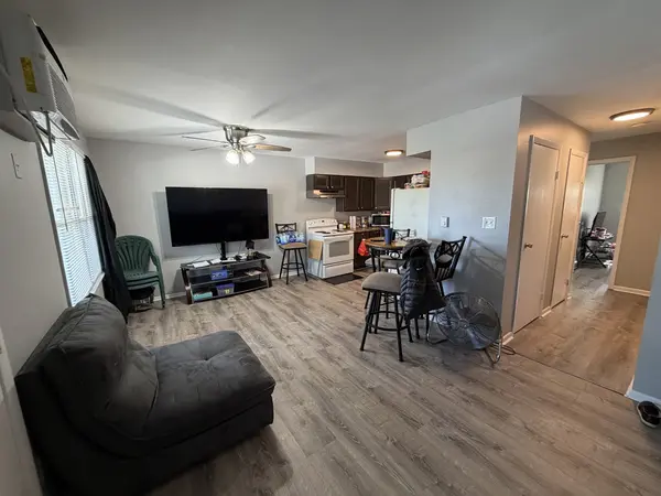 474 W 14th PL, Chicago Heights, IL 60411