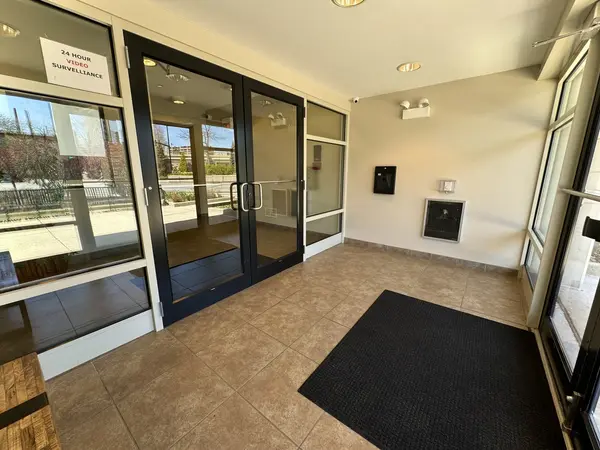 1075 W Roosevelt RD #305, Chicago, IL 60608