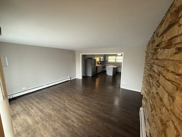 1 Scotdale RD #2, La Grange Park, IL 60526