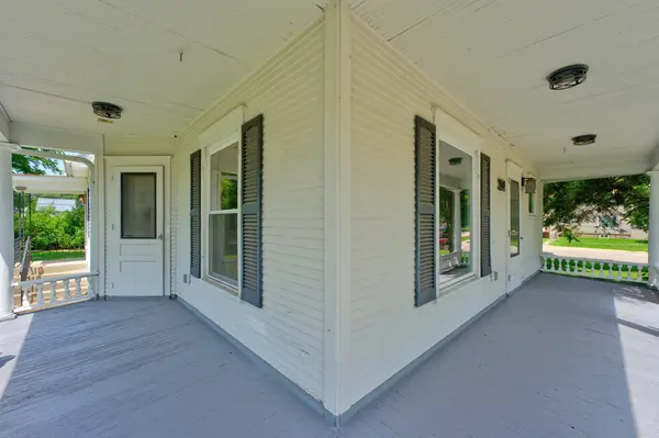 201 S Elida ST, Winnebago, IL 61088