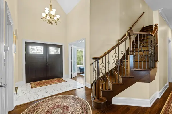 Address not disclosed, Downers Grove, IL 60516