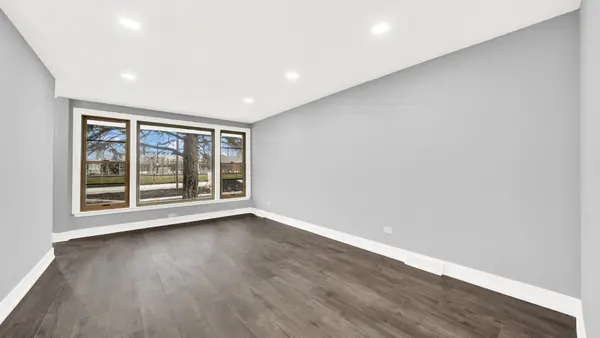 6420 Windsor AVE, Berwyn, IL 60402