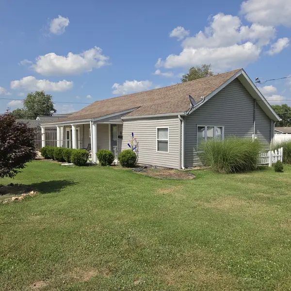 505 Sylvester AVE W, Christopher, IL 62822