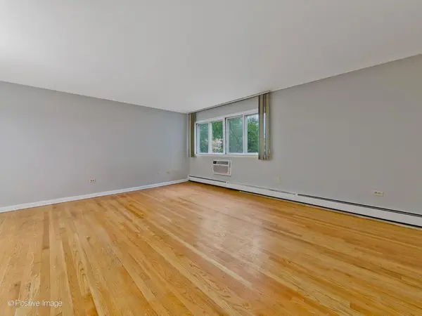 8500 SKOKIE BLVD #2C, Skokie, IL 60077