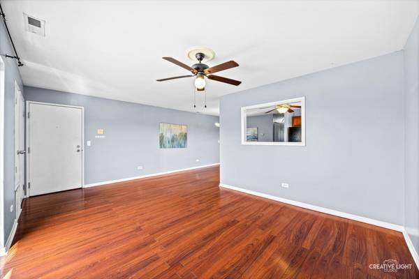 2260 Abbeywood DR #F, Lisle, IL 60532