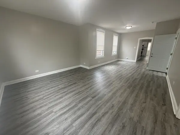 5319 W Fullerton AVE #2, Chicago, IL 60639
