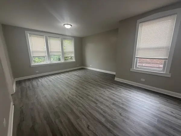 5319 W Fullerton AVE #2, Chicago, IL 60639