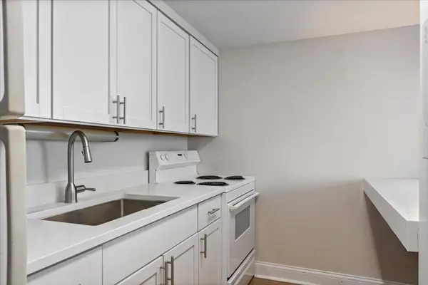 2400 N Lakeview AVE #1116, Chicago, IL 60614