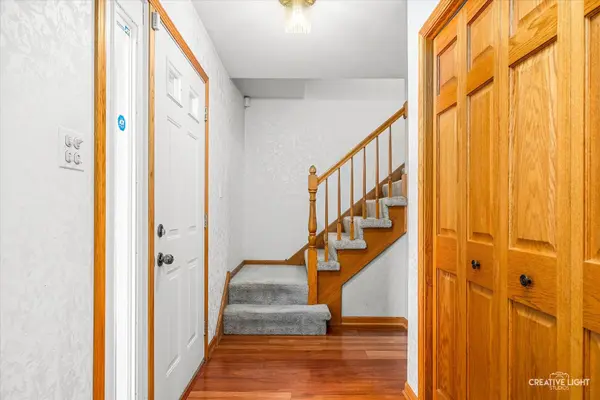2277 Ridgewood RD, Lisle, IL 60532