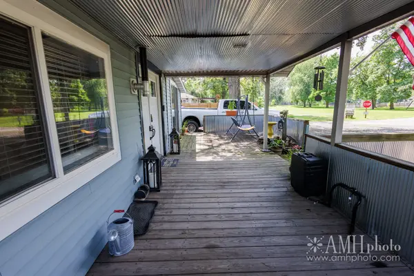2 Elmwood AVE, Momence, IL 60954