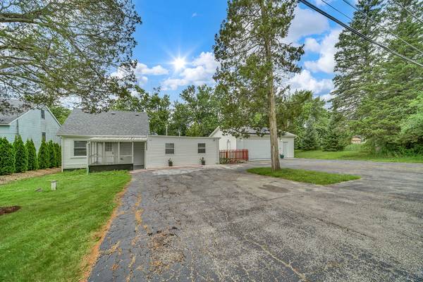 37544 N Columbus AVE, Lake Villa, IL 60046