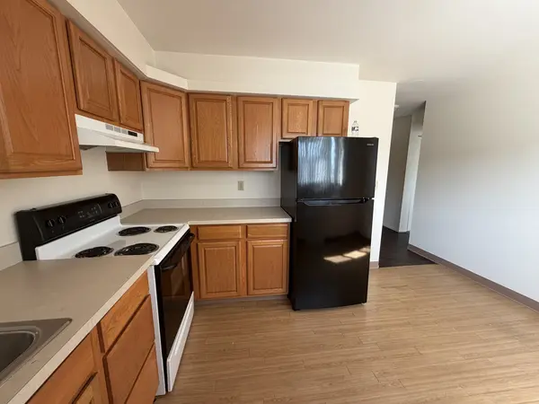 56 1/2 Main ST #2, Oswego, IL 60543