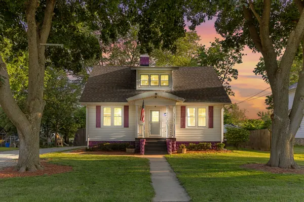 310 E Washington ST, Ashkum, IL 60911