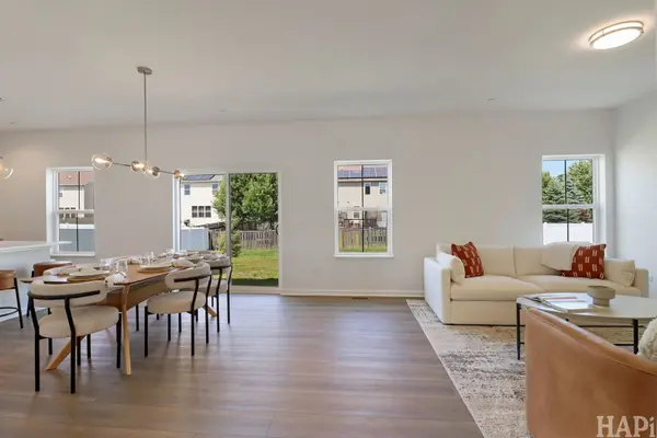 2477 Olivia CT, Wauconda, IL 60084