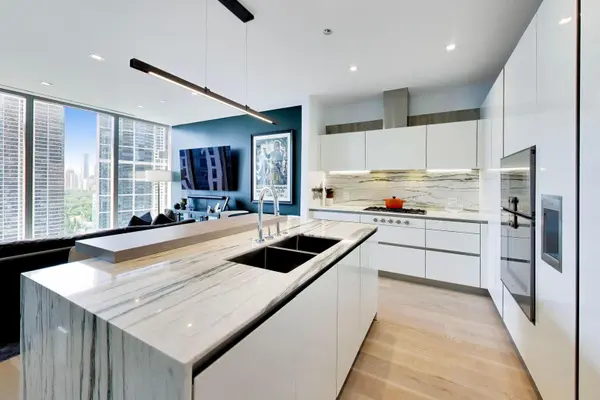 363 E Wacker DR #1405, Chicago, IL 60601