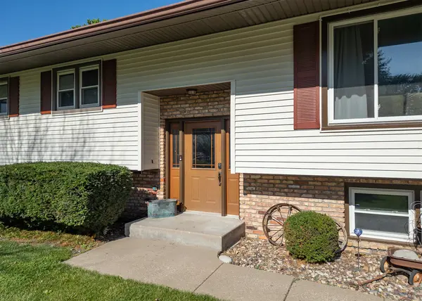 1404 14th ST, Orion, IL 61273