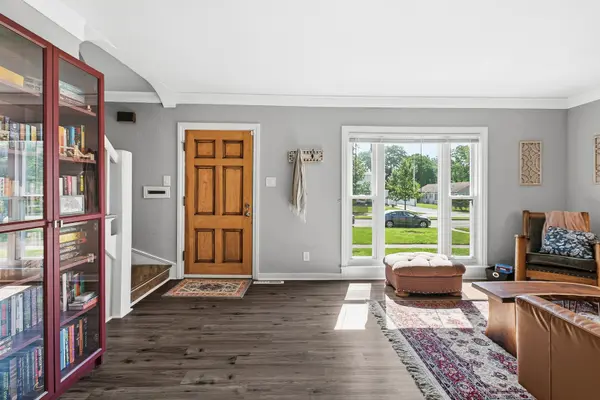 17646 State Line AVE, Lansing, IL 60438