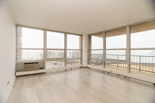 6730 S South Shore DR #501, Chicago, IL 60649