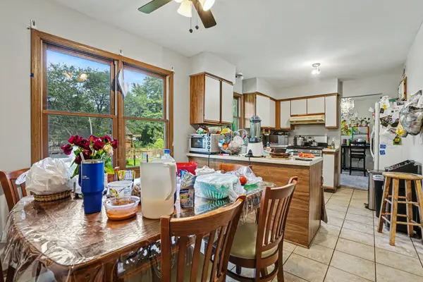 261 Vista DR, Bolingbrook, IL 60490